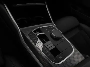 330e M Sport Kamera DAB H K CockPit  Stop&Go 19