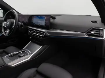 330e M Sport Kamera DAB H K CockPit  Stop&Go 19