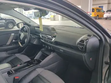 C4 PureTech 130 Plus LED 360  HEAD-UP VIRTUAL