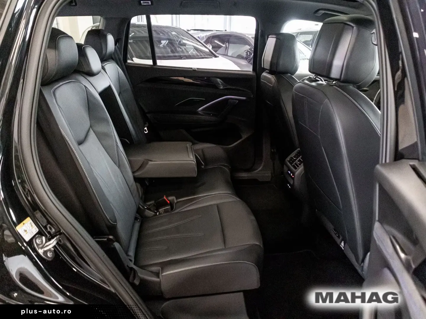 Volkswagen Tayron 1.5 eHybrid R-Line BlackStyle Leder IQ-Li