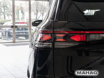 Volkswagen Tayron 1.5 eHybrid R-Line BlackStyle Leder IQ-Li