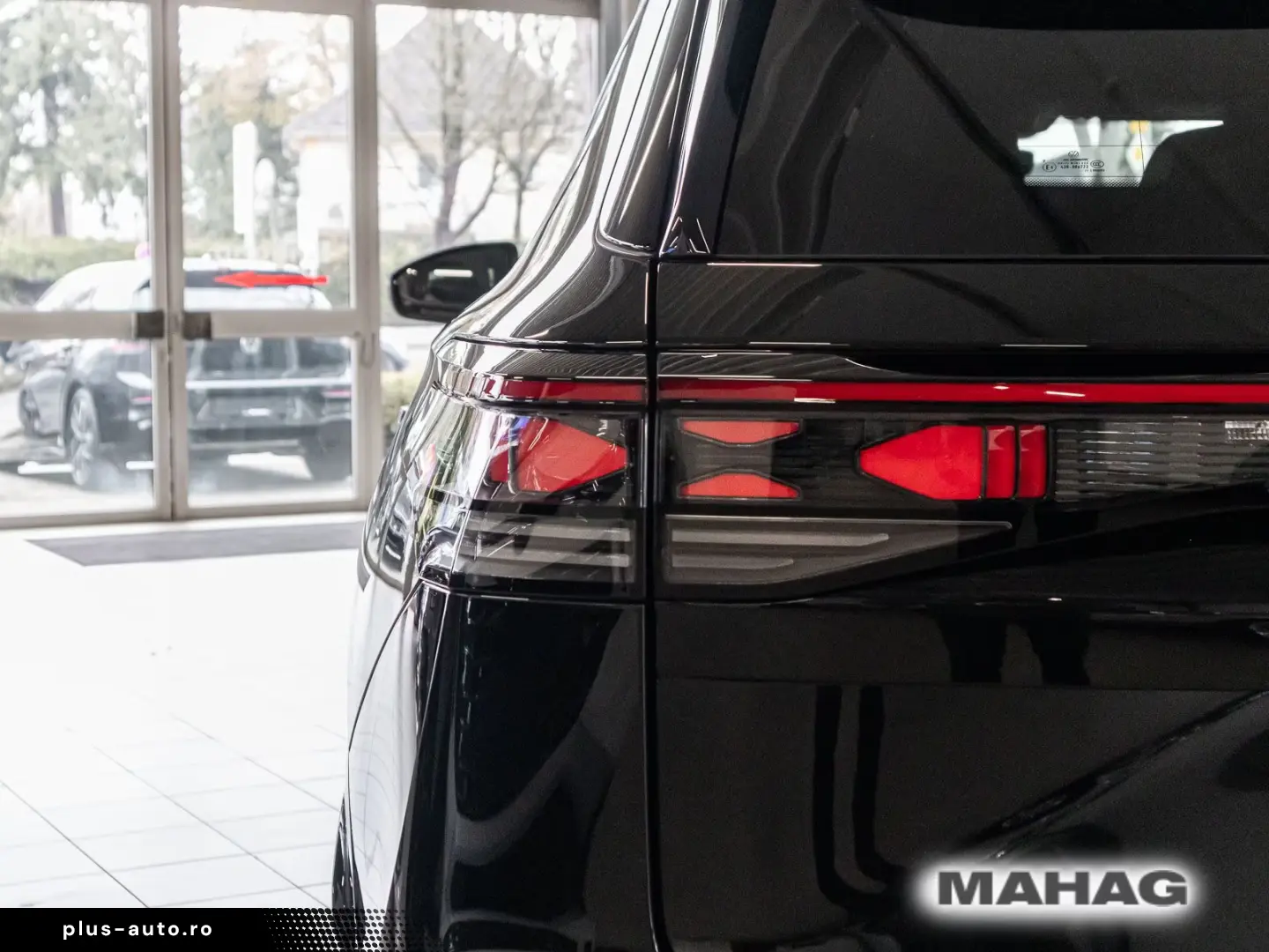 Volkswagen Tayron 1.5 eHybrid R-Line BlackStyle Leder IQ-Li