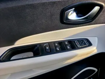 RENAULT CAPTUR 0.9 TCe 90CP Zen Energy S S