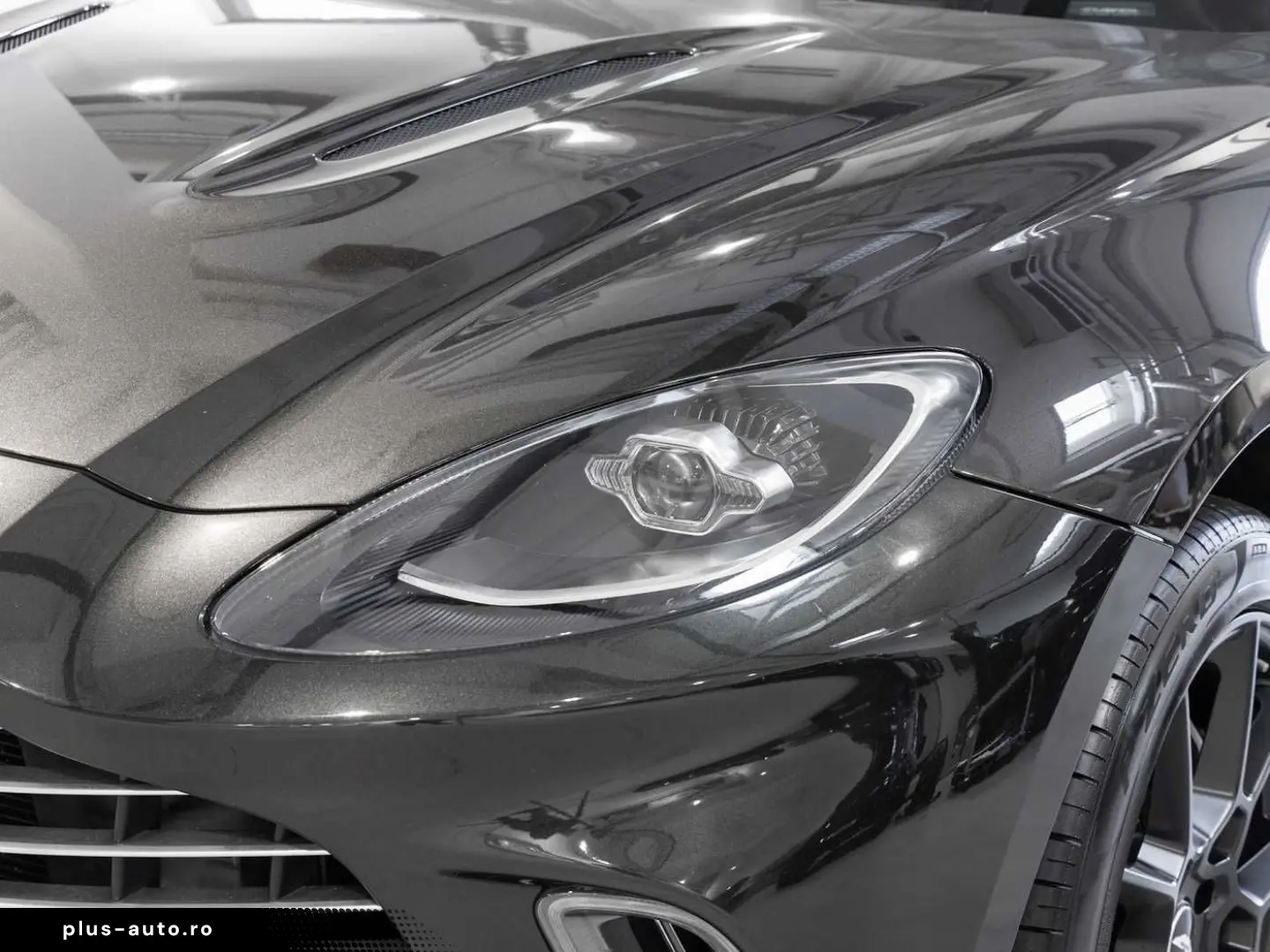 DBX -Minotaur Green-