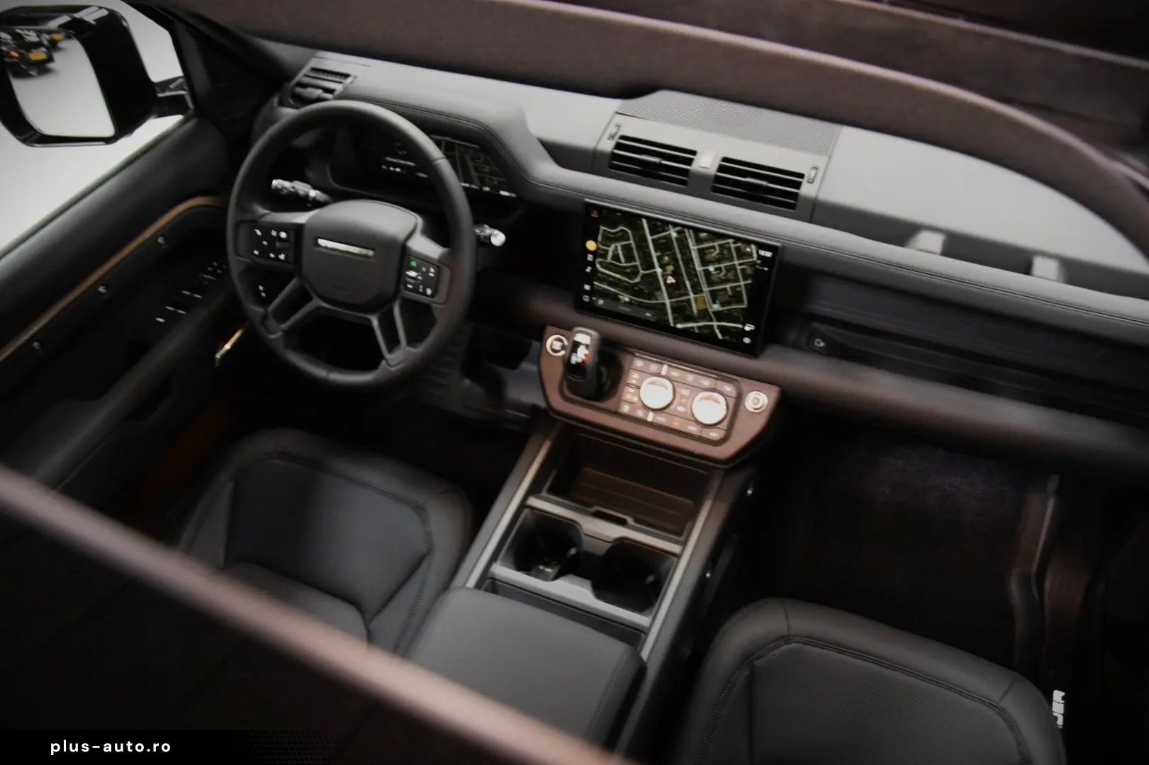 Defender 110 Hybrid X-Dynamic HSE 1-Hand Neu