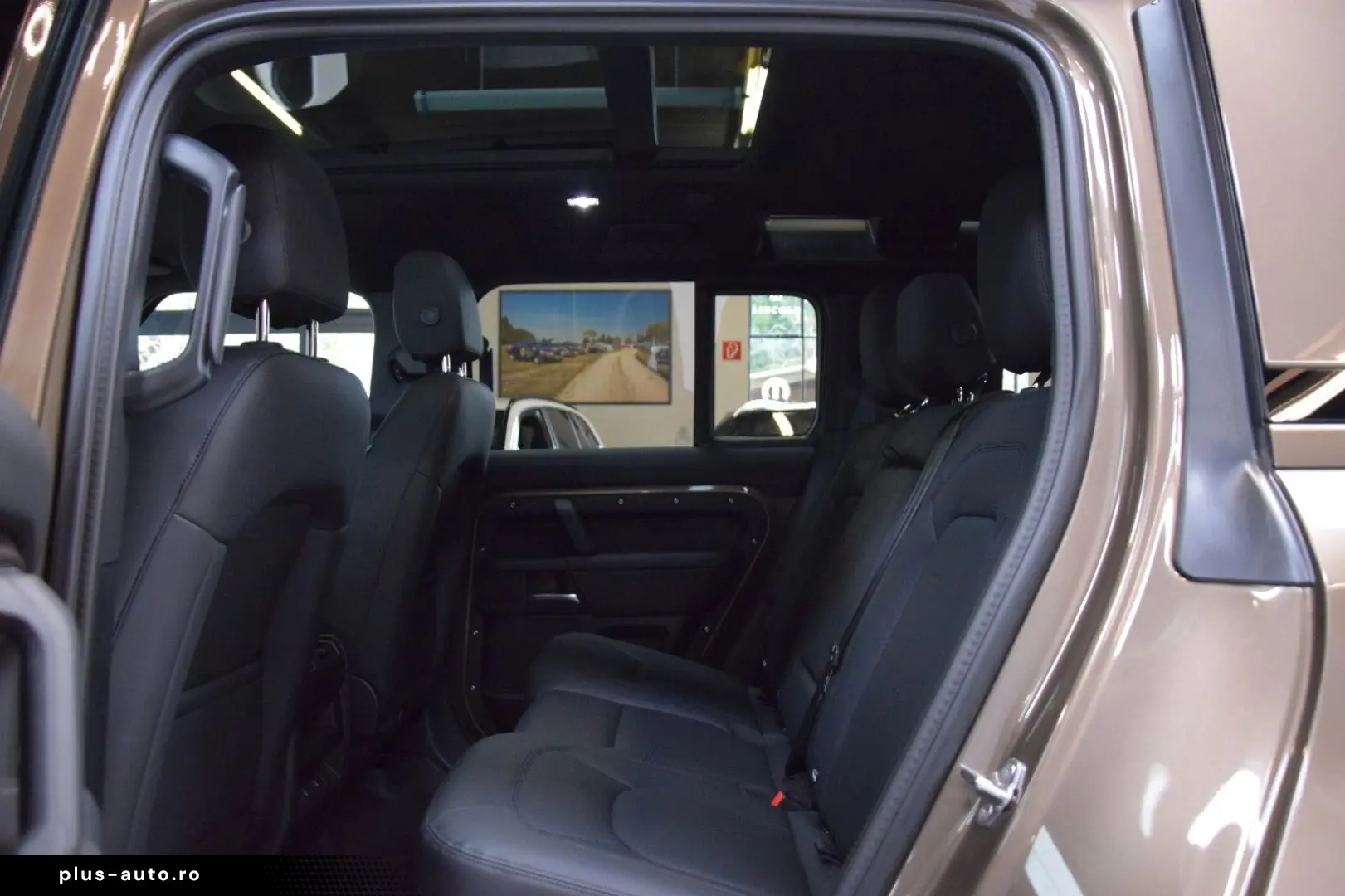 Defender 110 Hybrid X-Dynamic HSE 1-Hand Neu