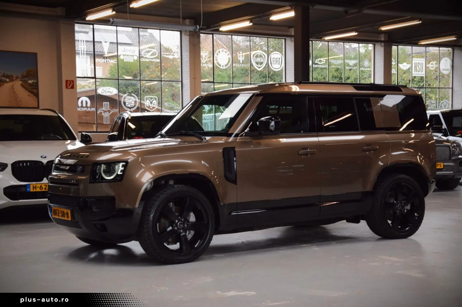 Defender 110 Hybrid X-Dynamic HSE 1-Hand Neu