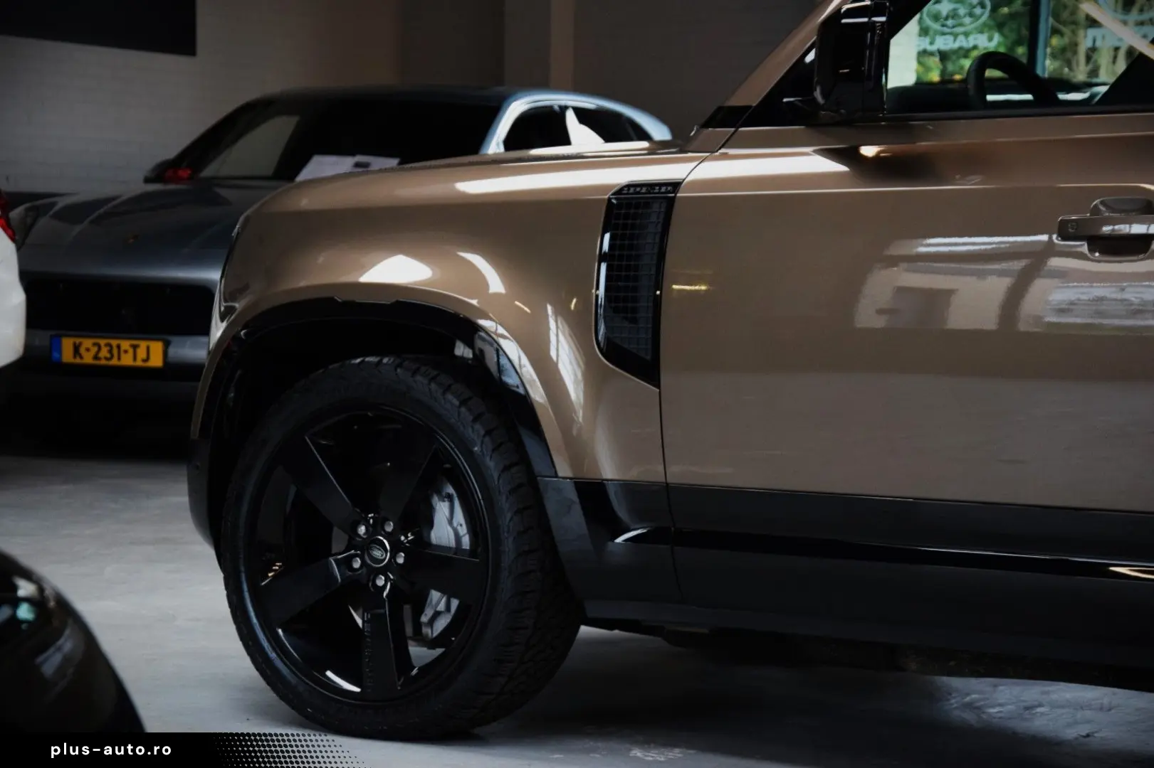 Defender 110 Hybrid X-Dynamic HSE 1-Hand Neu