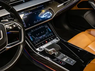 Audi A8 55 TFSI quattro