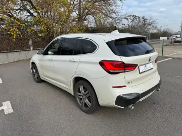 2021 BMW X1 xDrive20i Model M Sport  2.0i 178 CP