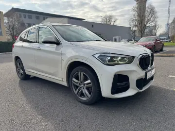 2021 BMW X1 xDrive20i Model M Sport  2.0i 178 CP