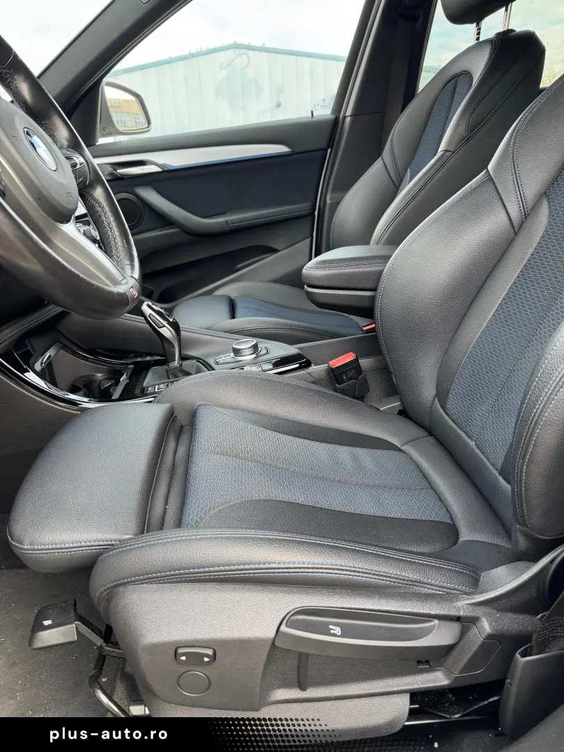 2021 BMW X1 xDrive20i Model M Sport  2.0i 178 CP