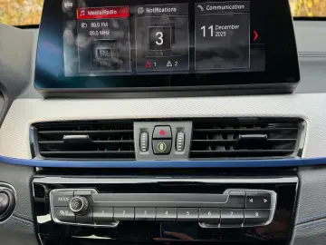 2021 BMW X1 xDrive20i Model M Sport  2.0i 178 CP