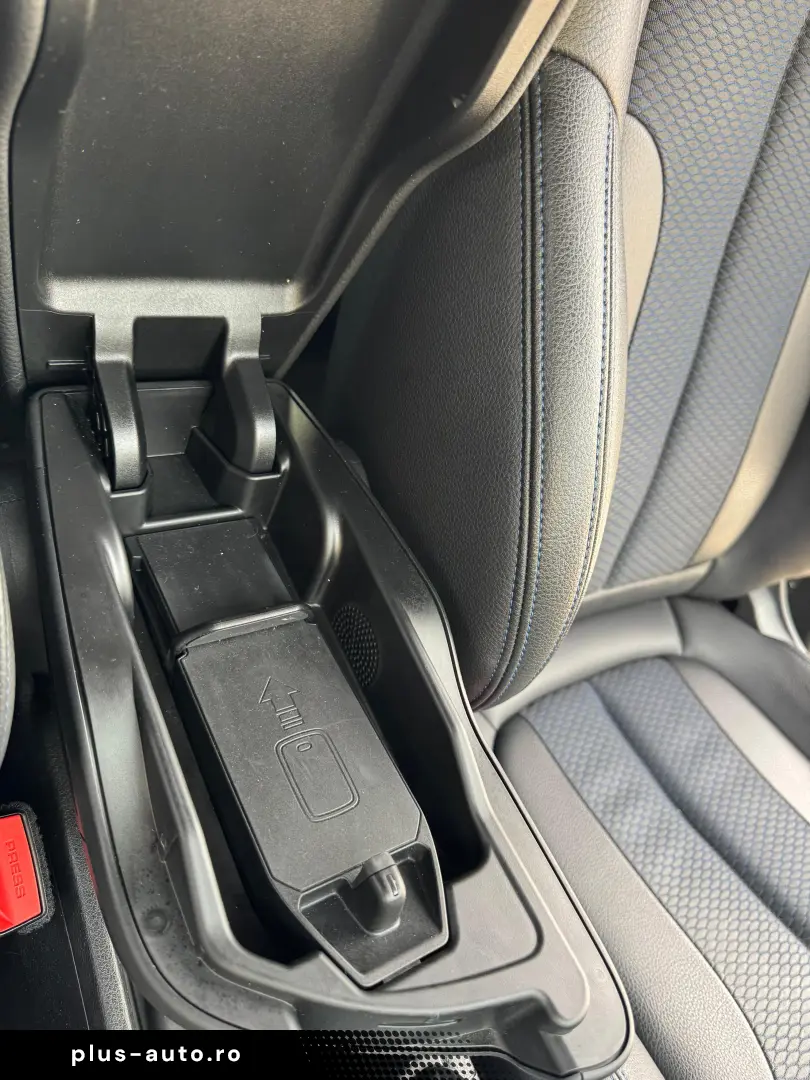 2021 BMW X1 xDrive20i Model M Sport  2.0i 178 CP