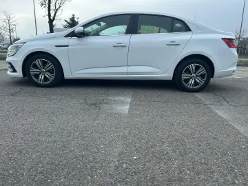 Renault  Megane  1 5 .115 cp  Diesel  2023