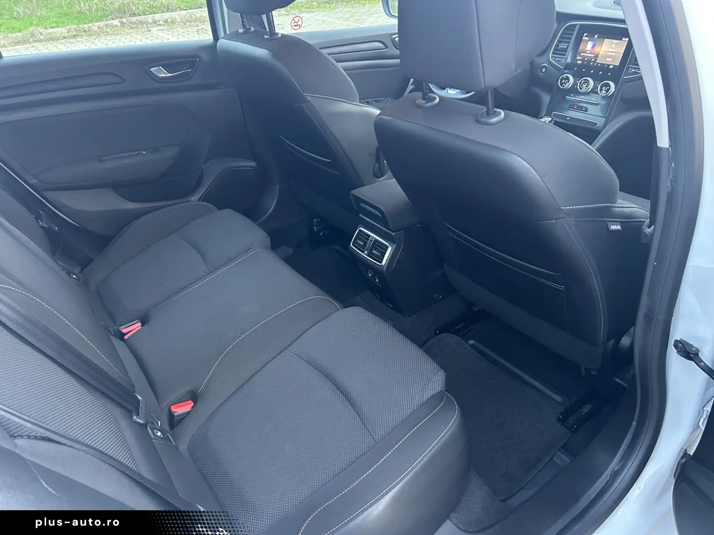 Renault  Megane  1 5 .115 cp  Diesel  2023