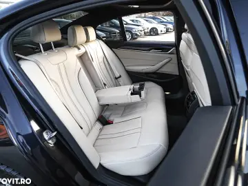 BMW Seria 5 530i xDrive Aut. M Sport Edition