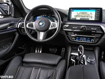 BMW Seria 5 530e xDrive Aut.