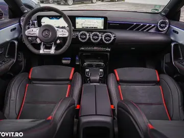 Mercedes-Benz CLA AMG 35 4Matic AMG Speedshift 7G-DCT
