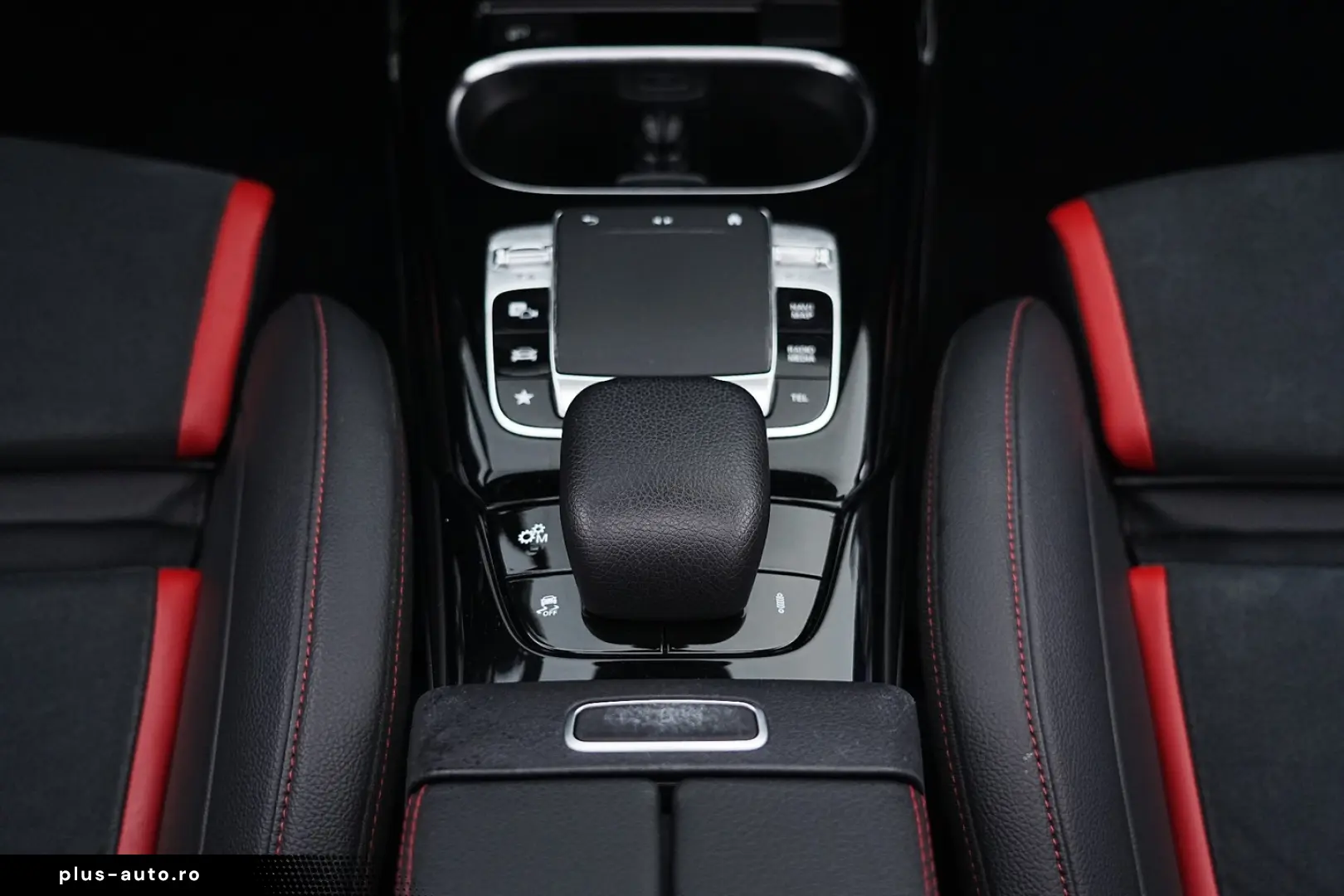 Mercedes-Benz CLA AMG 35 4Matic AMG Speedshift 7G-DCT