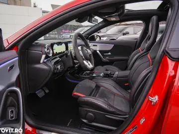 Mercedes-Benz CLA AMG 35 4Matic AMG Speedshift 7G-DCT