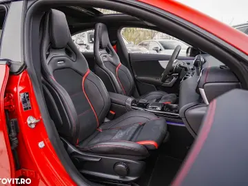 Mercedes-Benz CLA AMG 35 4Matic AMG Speedshift 7G-DCT