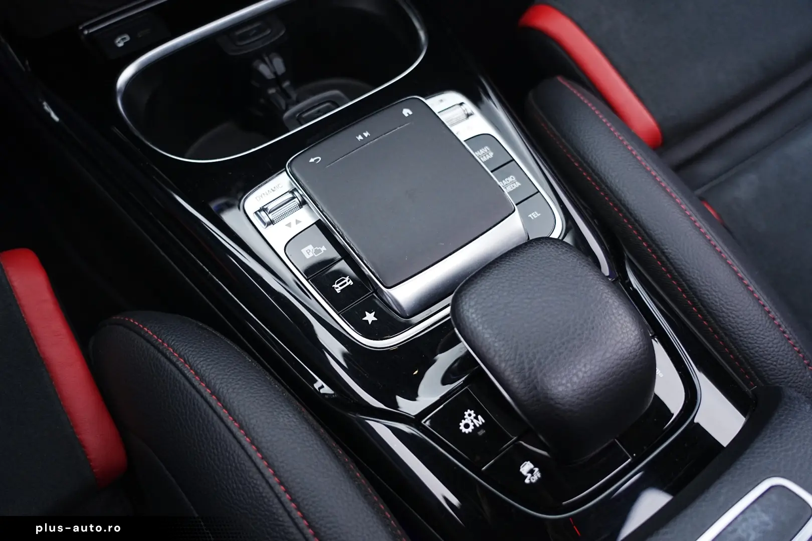 Mercedes-Benz CLA AMG 35 4Matic AMG Speedshift 7G-DCT