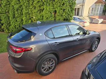 Alfa Romeo Stelvio Benzina