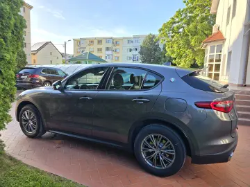 Alfa Romeo Stelvio Benzina