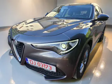 Alfa Romeo Stelvio Benzina