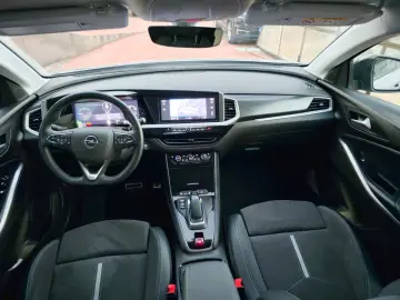 Opel Grandland 310CP Plug-in Hybrid