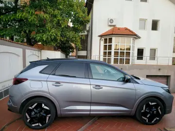 Opel Grandland 310CP Plug-in Hybrid