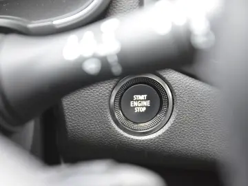 RENAULT Mégane IV Blue 1.5 DCi Business