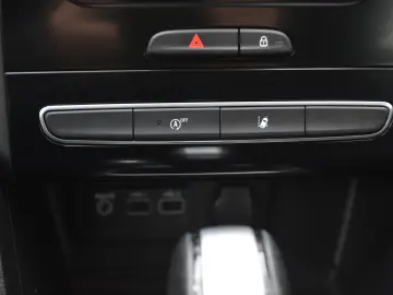 RENAULT Mégane IV Blue 1.5 DCi Business