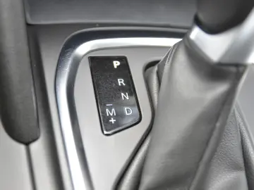 RENAULT Mégane IV Blue 1.5 DCi Business