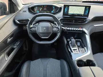 Peugeot 3008 Plug-in Hybrid 291CP