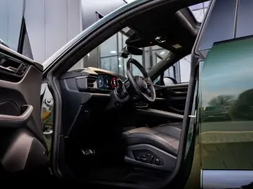 Macan Turbo  HUD  RearAxle S  360 -Kamera Bose