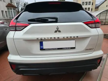 Mitsubishi Eclipse-Cross Distronic 193 CP 4x4 LED