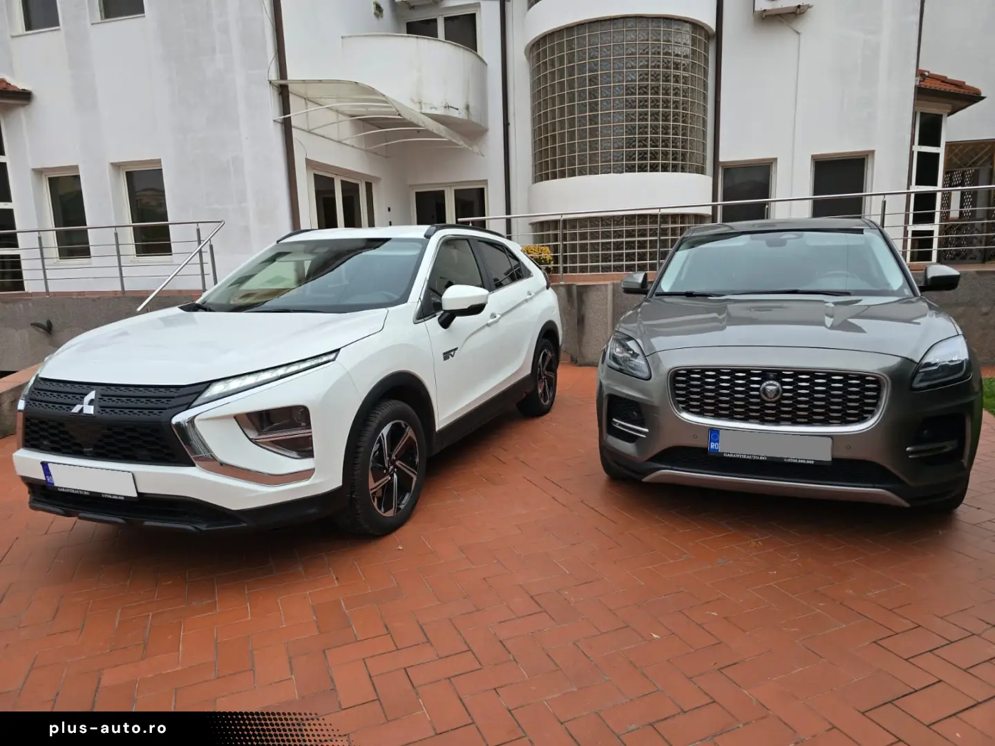 Mitsubishi Eclipse-Cross Distronic 193 CP 4x4 LED