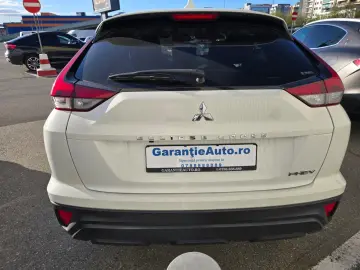 Mitsubishi Eclipse-Cross Distronic 193 CP 4x4 LED