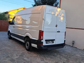 VOLKSWAGEN CRAFTER VAN L3H3 BUSINESS LINE FWD