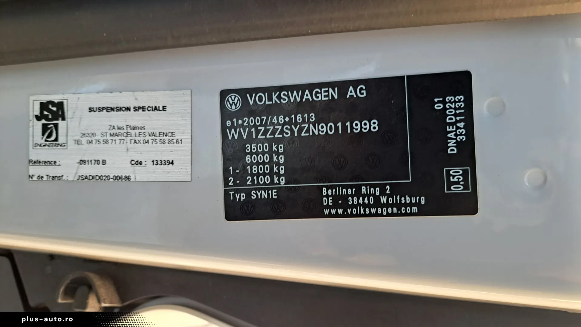 VOLKSWAGEN CRAFTER VAN L3H3 BUSINESS LINE FWD