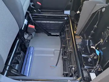 VOLKSWAGEN CRAFTER VAN L3H3 BUSINESS LINE FWD