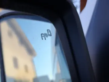 VOLKSWAGEN CRAFTER VAN L3H3 BUSINESS LINE FWD