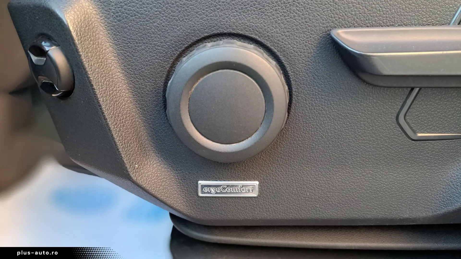 VOLKSWAGEN CRAFTER VAN L3H3 BUSINESS LINE FWD