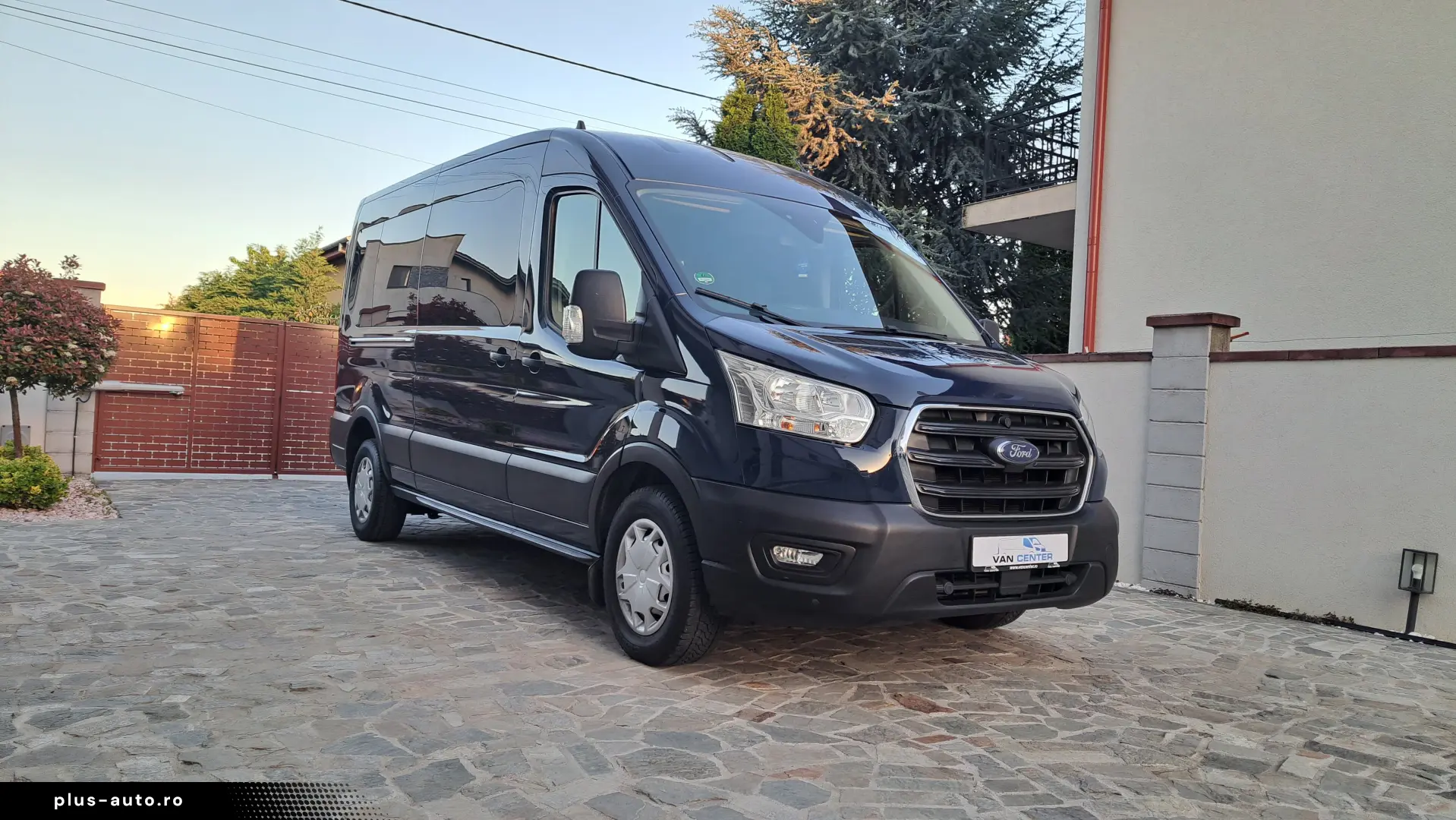 FORD TRANSIT KOMBI TREND L3H2 9 LOCURI FWD
