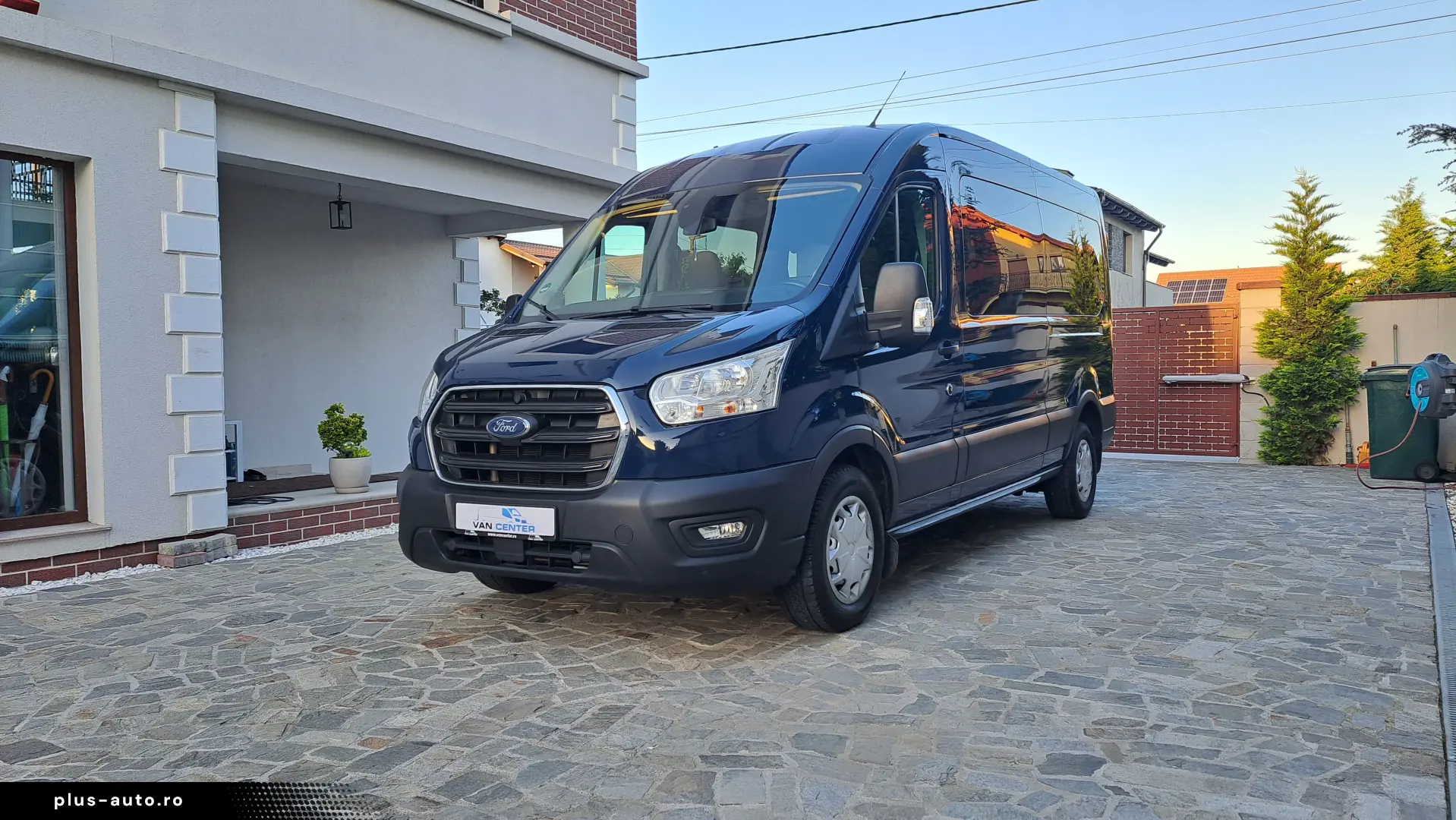 FORD TRANSIT KOMBI TREND L3H2 9 LOCURI FWD