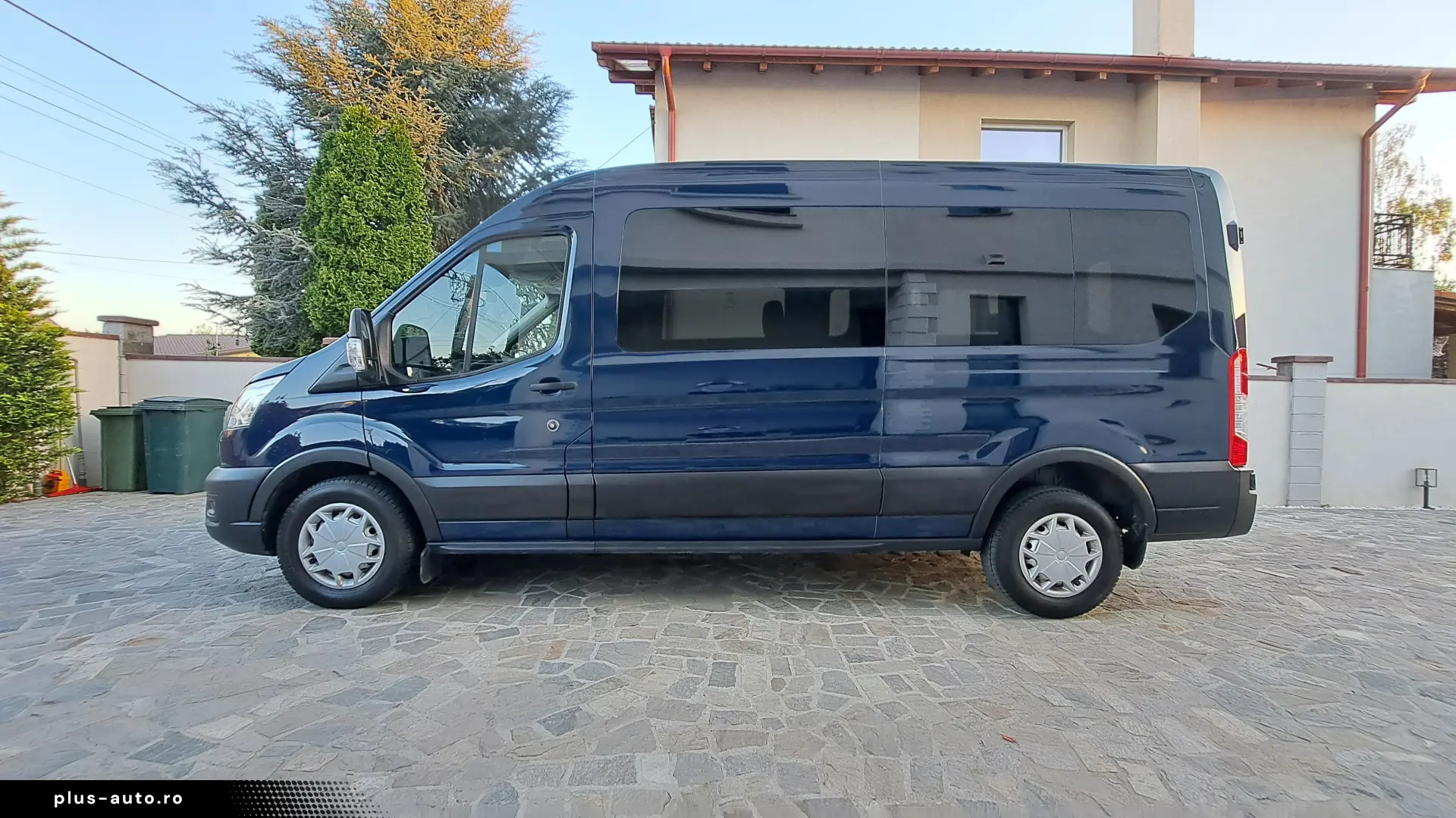 FORD TRANSIT KOMBI TREND L3H2 9 LOCURI FWD