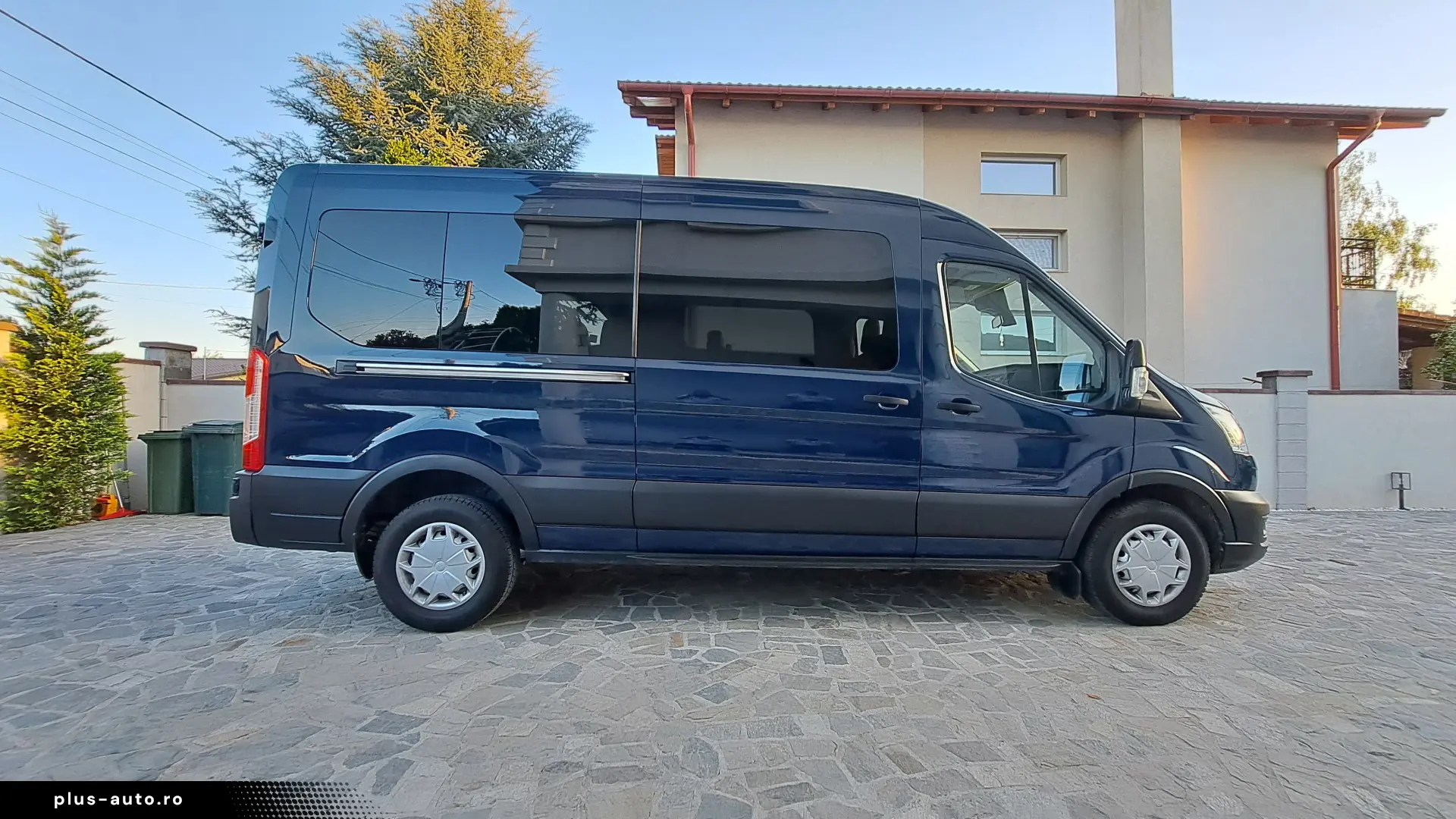 FORD TRANSIT KOMBI TREND L3H2 9 LOCURI FWD