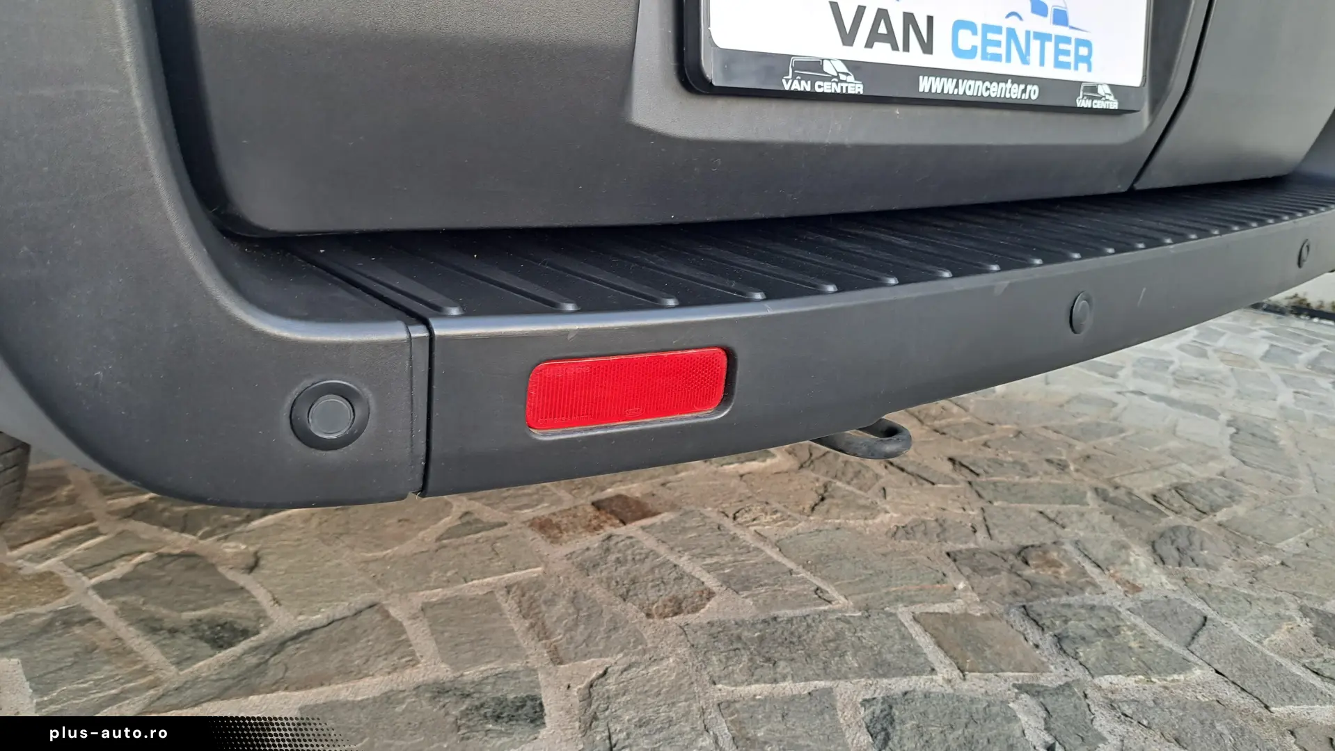 FORD TRANSIT KOMBI TREND L3H2 9 LOCURI FWD